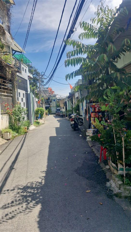 Mặt tiền tăng nhơn phú b quận 9 ra vincom lê văn việt 3 phút giảm còn 5,8 tỷ, vừa ở vừa kinh doanh