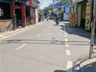 Mặt tiền tăng nhơn phú b quận 9 ra vincom lê văn việt 3 phút giảm còn 5,8 tỷ, vừa ở vừa kinh doanh