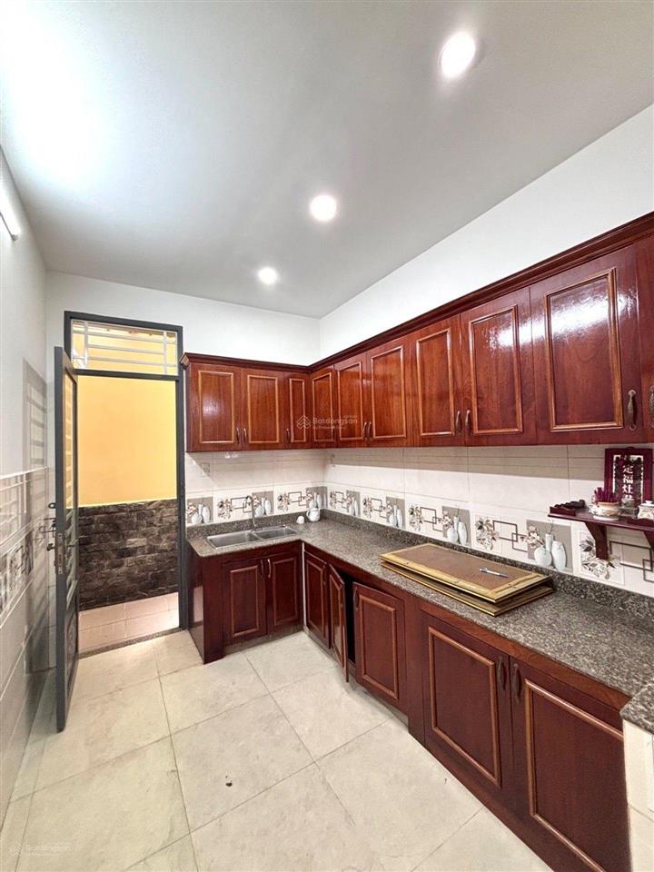 Nhà ngang 5m 3 tầng *70m2 gần ga metro lê văn việt hiệp phú quận 9 hẻm xe hơi nhỉnh 5,5 tỷ