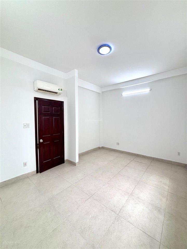 Nhà ngang 5m 3 tầng *70m2 gần ga metro lê văn việt hiệp phú quận 9 hẻm xe hơi nhỉnh 5,5 tỷ