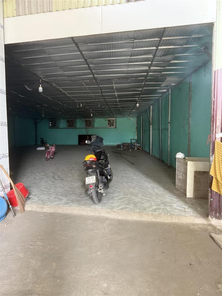Cho thuê kho, nhà xưởng 500m2 tại 969 dt825, ấp bình thủy, đức hòa, 13 triệu vnd
