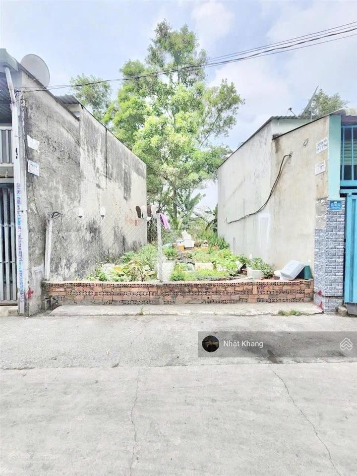 Chủ về bắc bán lại 180m2  1,7 tỷ đất đường cây da, sát bên tỉnh lộ 2, tân phú trung, shr