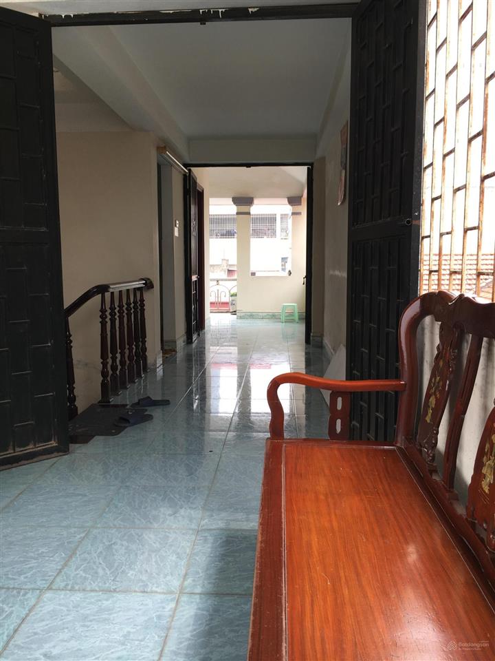 Chính chủ bán nhà diện tích sử dụng 70m2, diện tích sổ 53m2 tại ngõ 3 trần nhật duật, hà đông