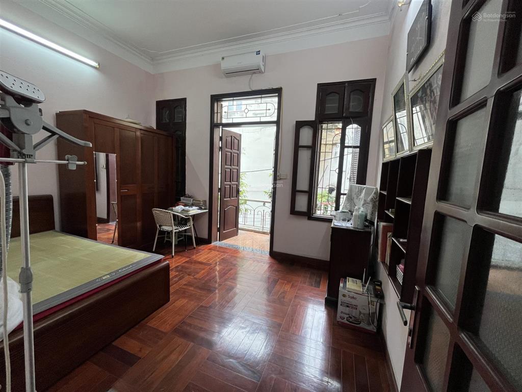 Chính chủ bán nhà diện tích sử dụng 70m2, diện tích sổ 53m2 tại ngõ 3 trần nhật duật, hà đông