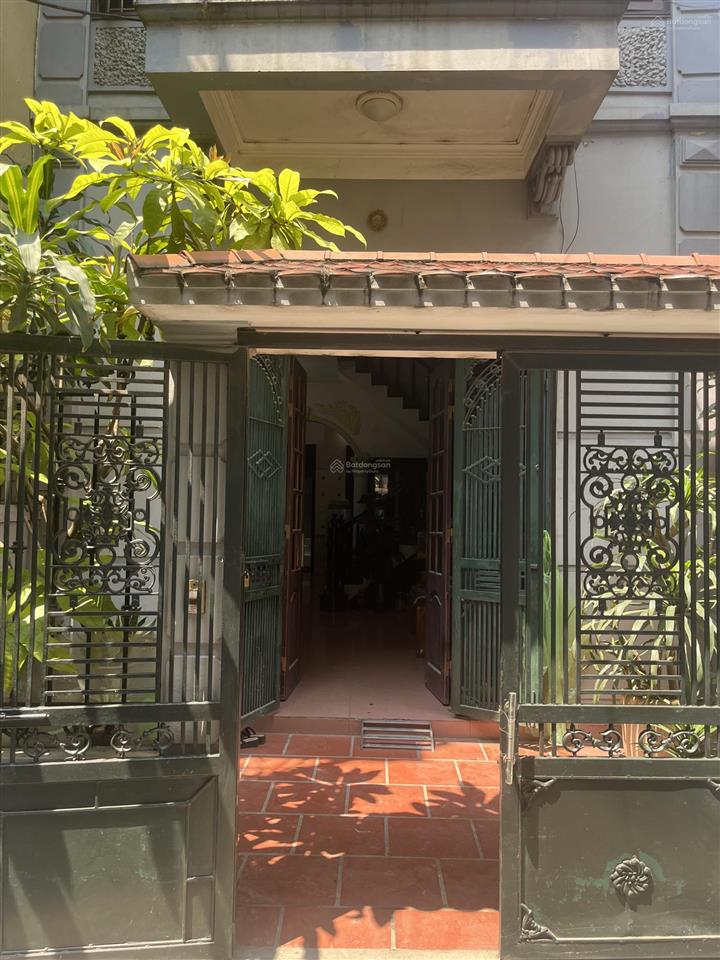 Chính chủ bán nhà diện tích sử dụng 70m2, diện tích sổ 53m2 tại ngõ 3 trần nhật duật, hà đông