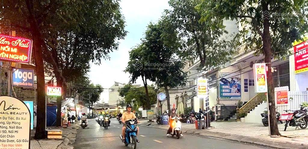 Bán đất tại làng tăng phú, 69 tỷ, 1425.7 m2, nhiều tiện ích hấp dẫn