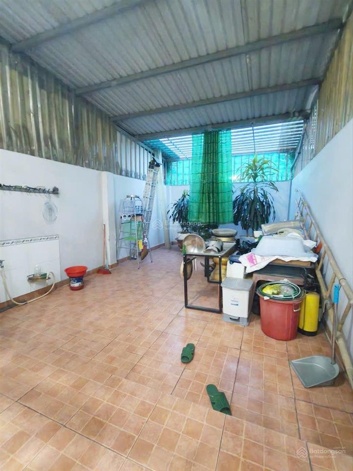 Nguyễn duy trinh (giáp q2) 232m odt (ngang 8) sd 341,6m nhà 3 tầng 8pn hoàn công  giá 21,5t