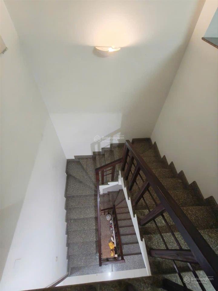 Nguyễn duy trinh (giáp q2) 232m odt (ngang 8) sd 341,6m nhà 3 tầng 8pn hoàn công  giá 21,5t