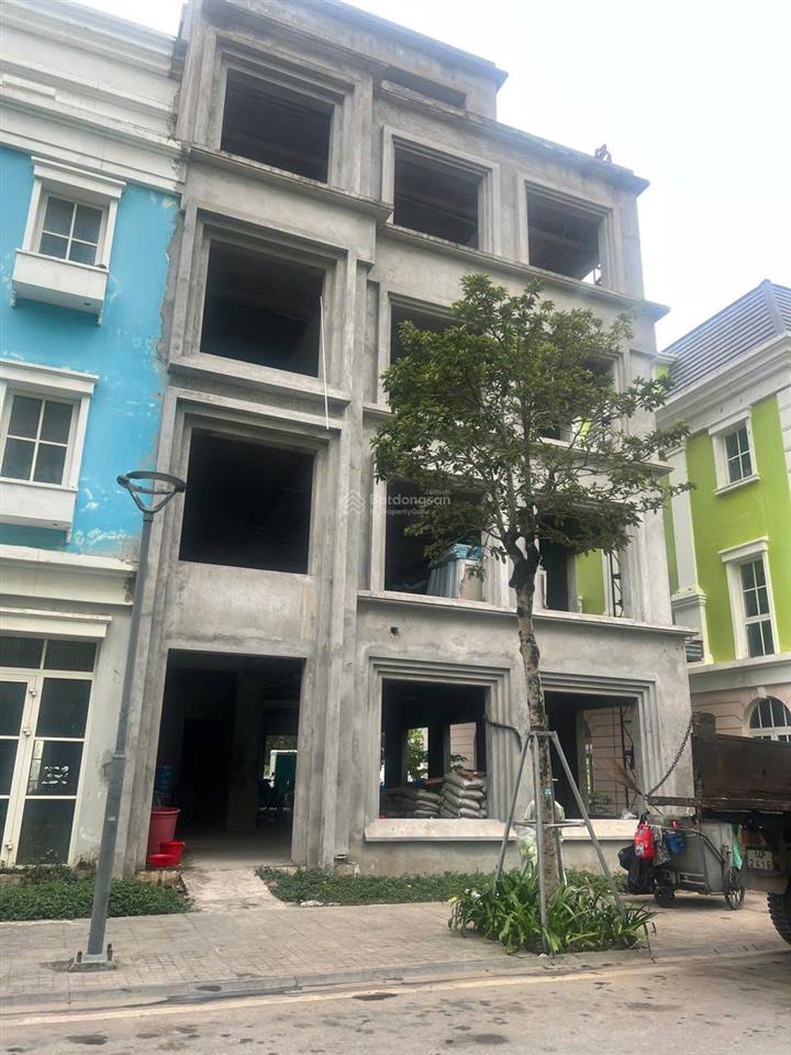 Chính chủ bán biệt thự hạ long  quảng ninh  5 tầng khu nghỉ dưỡng cao cấp  dòng tiền ổn định