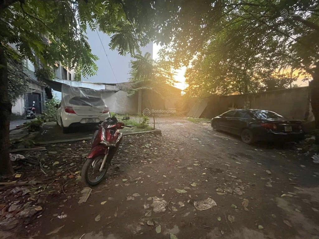 Hàng hiếm quảng an tây hồ | 130m đất trống | khu toàn biệt thự đại sứ quán thuê | mt 9m
