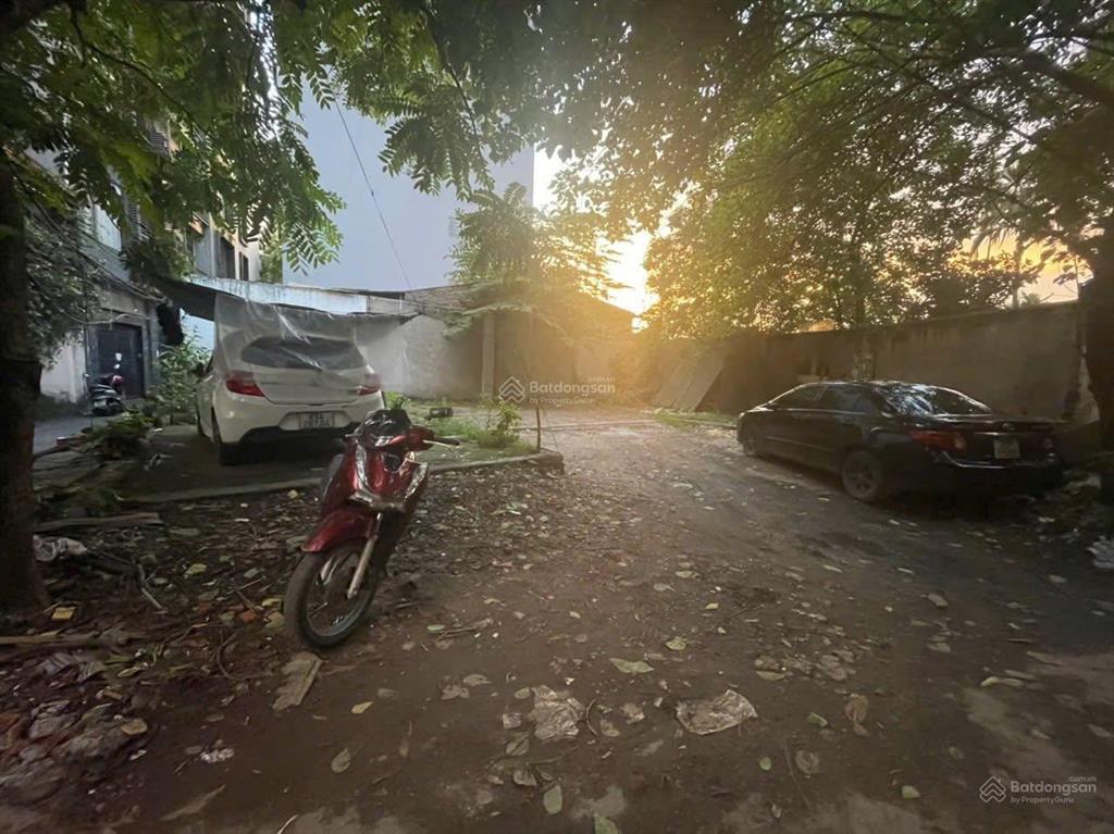 Bán đất hiếm quảng an  tây hồ, 130m2 đất trống khu toàn biệt thự đại sứ quán thuê, mt 9m, 48 tỷ
