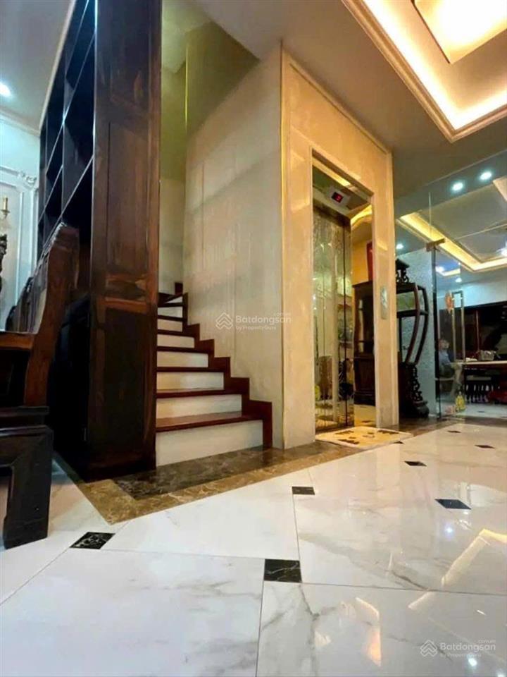 Bán nhà phố đặng thai mai  tây hồ, quy hoạch xong, vỉa hè 10m, dt 400m2, mt 20m, 4 tầng thang máy