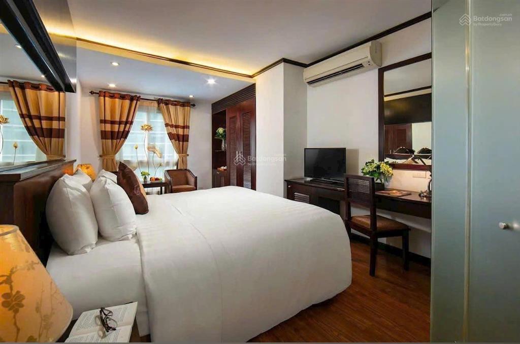 Bán tòa khách sạn 11 tầng phố nguyễn trường tộ  ba đình, 45 phòng kinh doanh, doanh thu 450tr/th