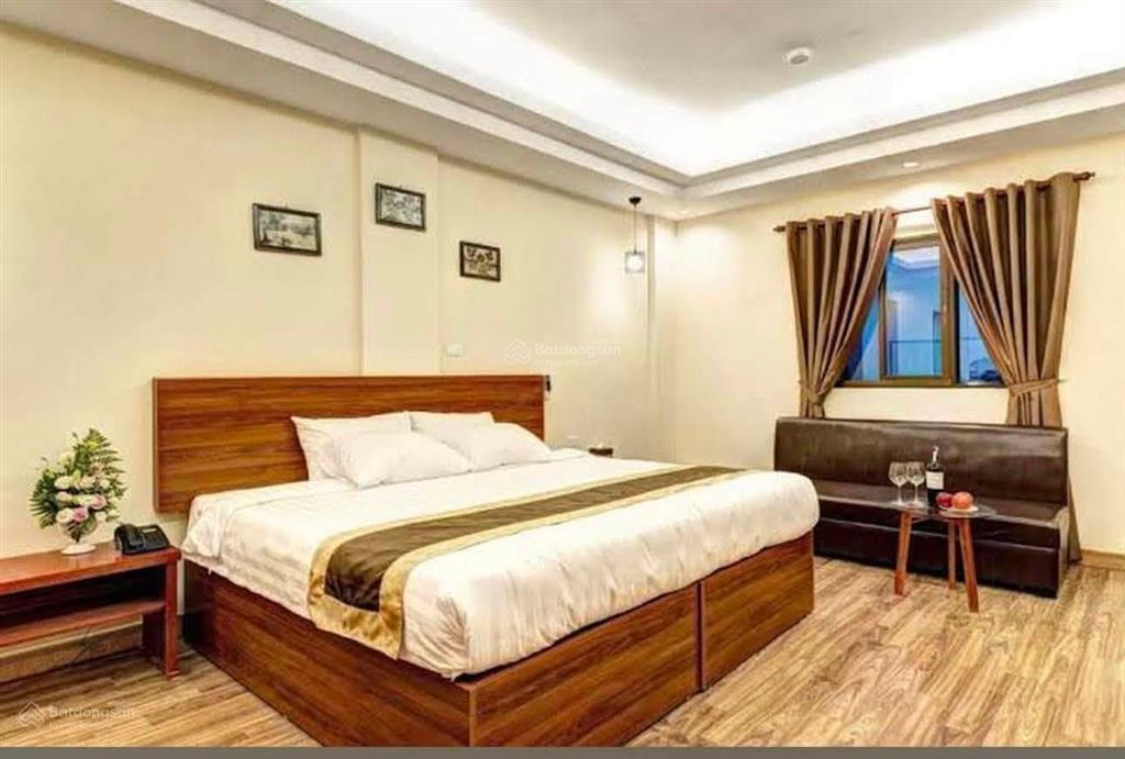 Bán khách sạn mai hắc đế hai bà trưng | 130m | mt 6,5m | 11 tầng | 23 phòng | 115 tỷ
