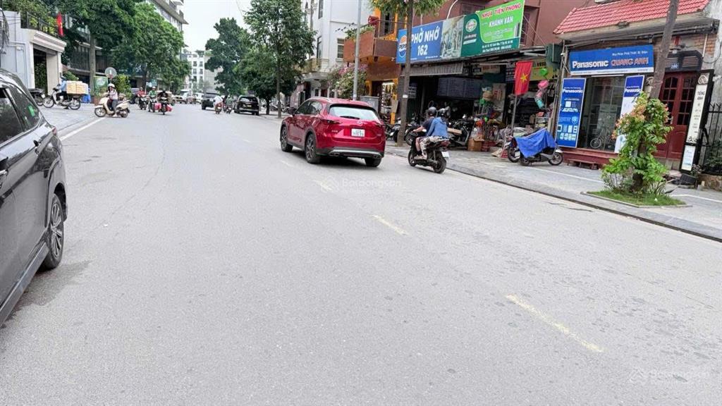 Bán nhà phố xuân diệu tây hồ | 450m | mặt tiền 20m | giá 108 tỷ, vỉa hè, quy hoạch ổn định