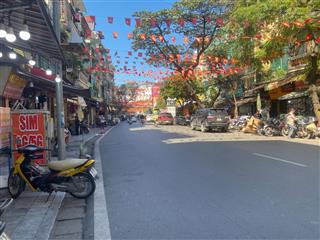 Bán đất vàng ngã tư hàng giấy đồng xuân  hàng khoai  hoàn kiếm, 180m, giá 100 tỷ