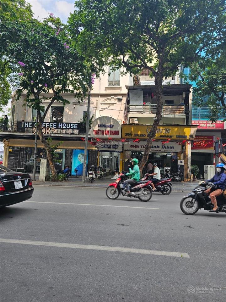 Bán nhà phố hàng bài  hoàn kiếm, vị trí vàng, 230m2, mt 6m, ra hồ hoàn kiếm chỉ vài phút đi bộ