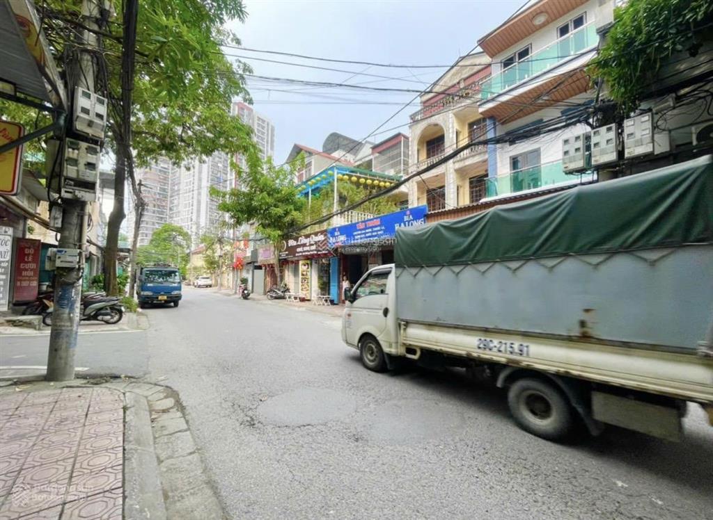 Chính chủ bán nhà ngõ 99, đức giang, mt 5m, dt 115m2 vuông vắn