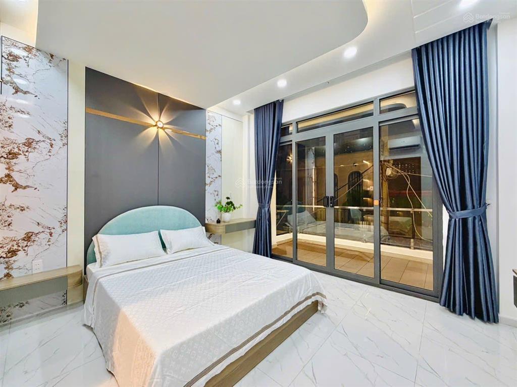 Nhà nguyễn cửu vân  bình thạnh  giá chỉ 3tỷ1  hđ 20tr/tháng
