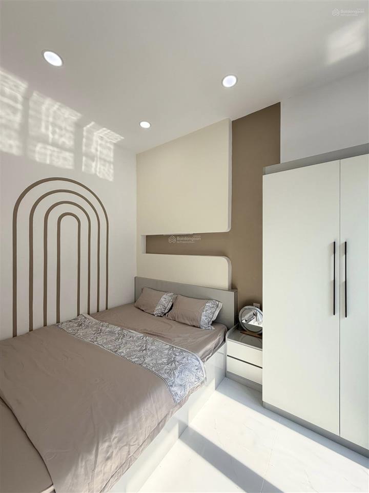 Nhà kha vạn cân giá chỉ 1 tỷ 690  sẵn dòng tiền cho thuê  đầu tư quá tốt!