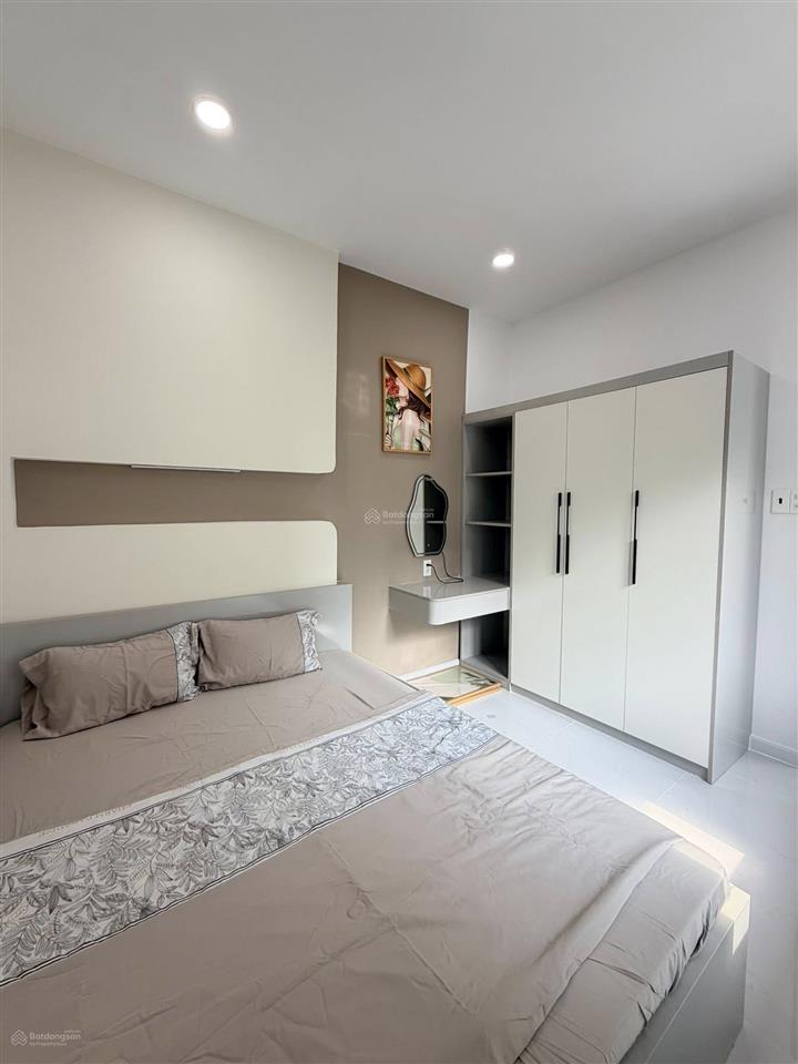 Nhà kha vạn cân giá chỉ 1 tỷ 690  sẵn dòng tiền cho thuê  đầu tư quá tốt!