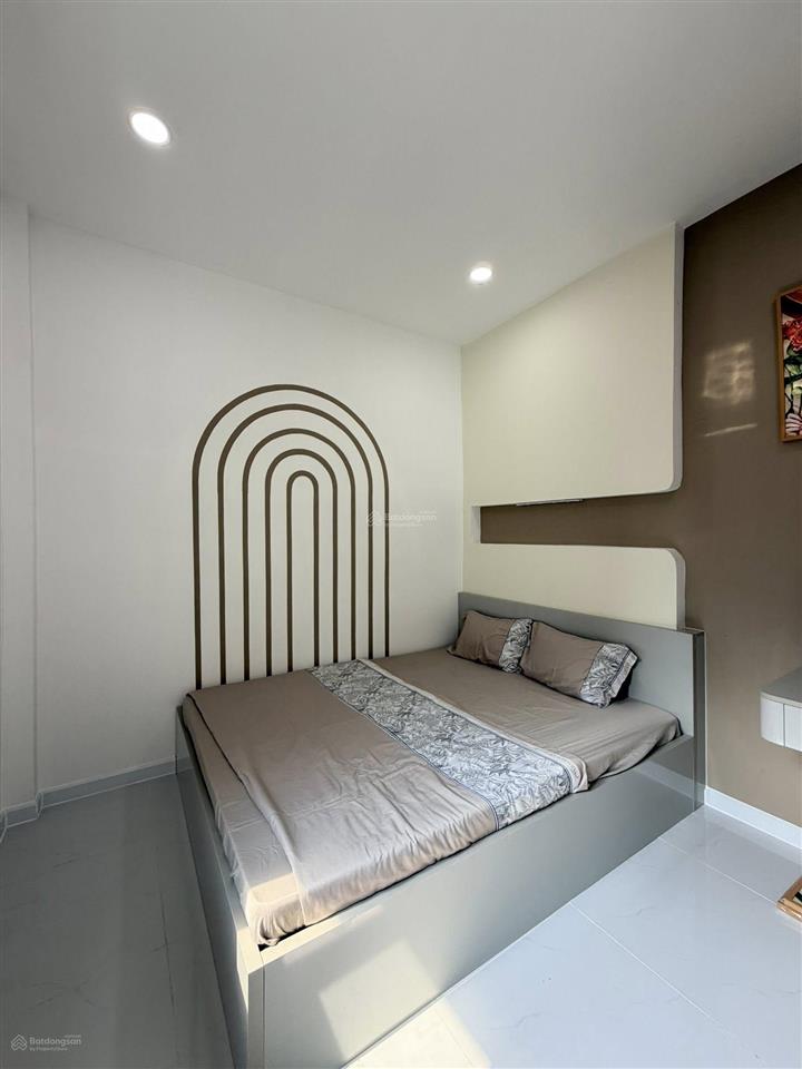 Nhà kha vạn cân giá chỉ 1 tỷ 690  sẵn dòng tiền cho thuê  đầu tư quá tốt!