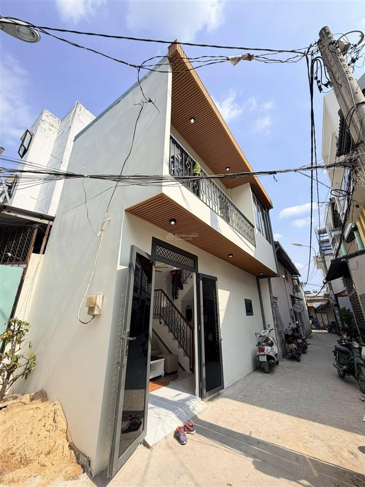 Nhà kha vạn cân giá chỉ 1 tỷ 690  sẵn dòng tiền cho thuê  đầu tư quá tốt!