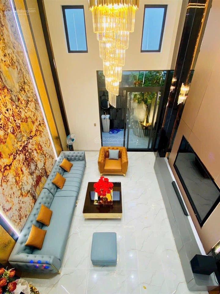 Nhà bình thạnh 80m² chỉ 4,5 tỷ  full nội thất cao cấp, có thang máy, sẵn dòng tiền thuê 28tr/th