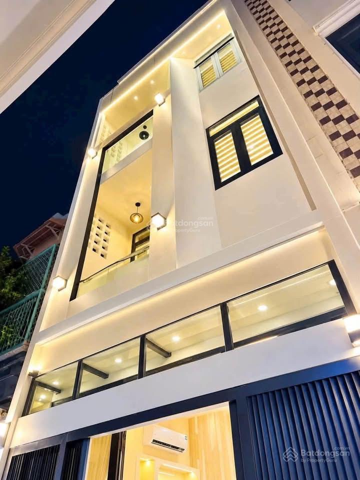 Nhà nguyễn trãi  quận 1  50m2 1 trệt 3 lầu  shr pl chuẩn  full nội thất sẵn