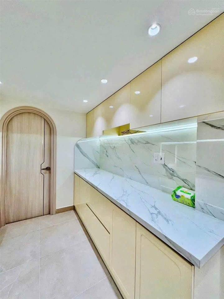 Nhà nguyễn trãi  quận 1  50m2 1 trệt 3 lầu  shr pl chuẩn  full nội thất sẵn