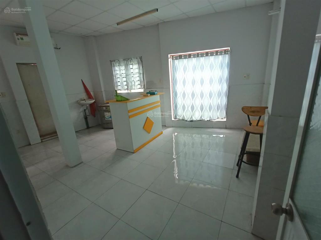 Nhà góc 2 mặt tiền đường số 2 bình tân chỉ 4.3 tỷ  thuê giá cao  chủ cần bán gấp
