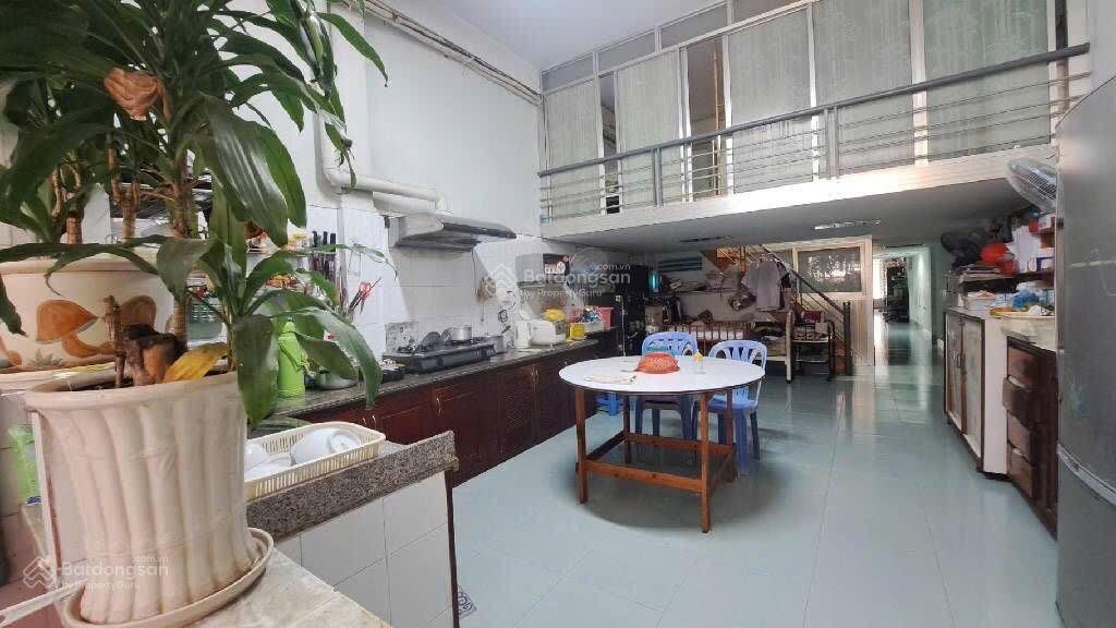 Chung cư mặt tiền lý thường kiệt, phường tân hoà, 105m2, tầng 1, 4pn, 2wc, 3.7tỷ