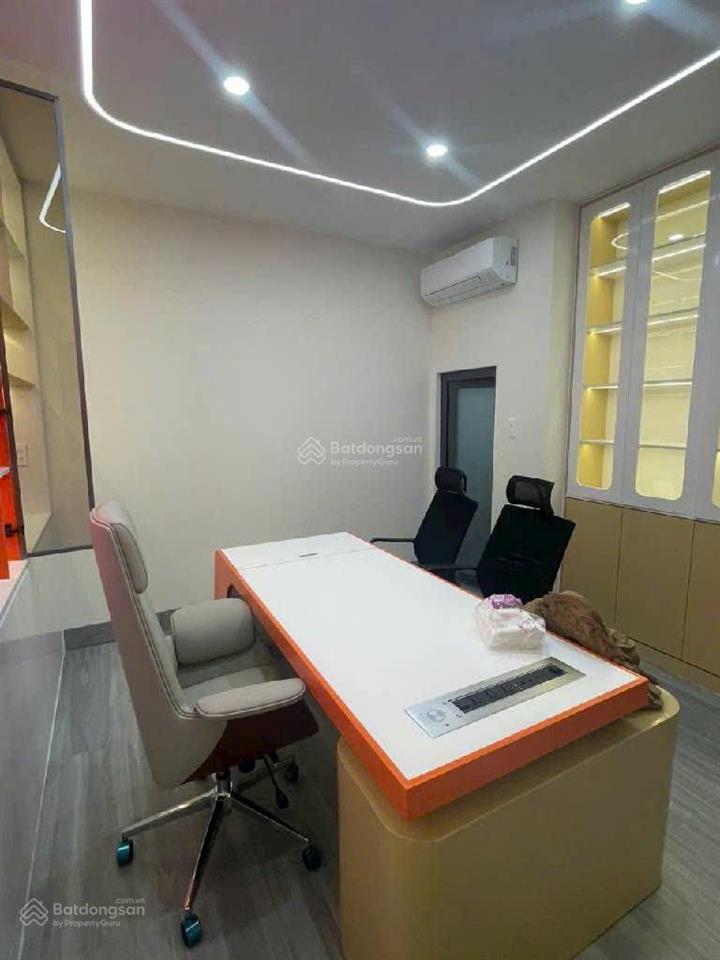 Bán nhà 2 tầng, xe hơi vi vu, gần giáo xứ nhân hoà, siêu thị go trường chinh  63m2  nhỉnh 6 tỷ