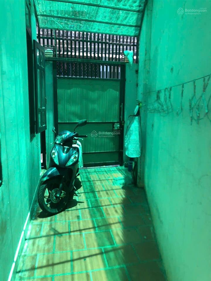 Cần bán nhà 1 trệt 2 lầu đường trương công định