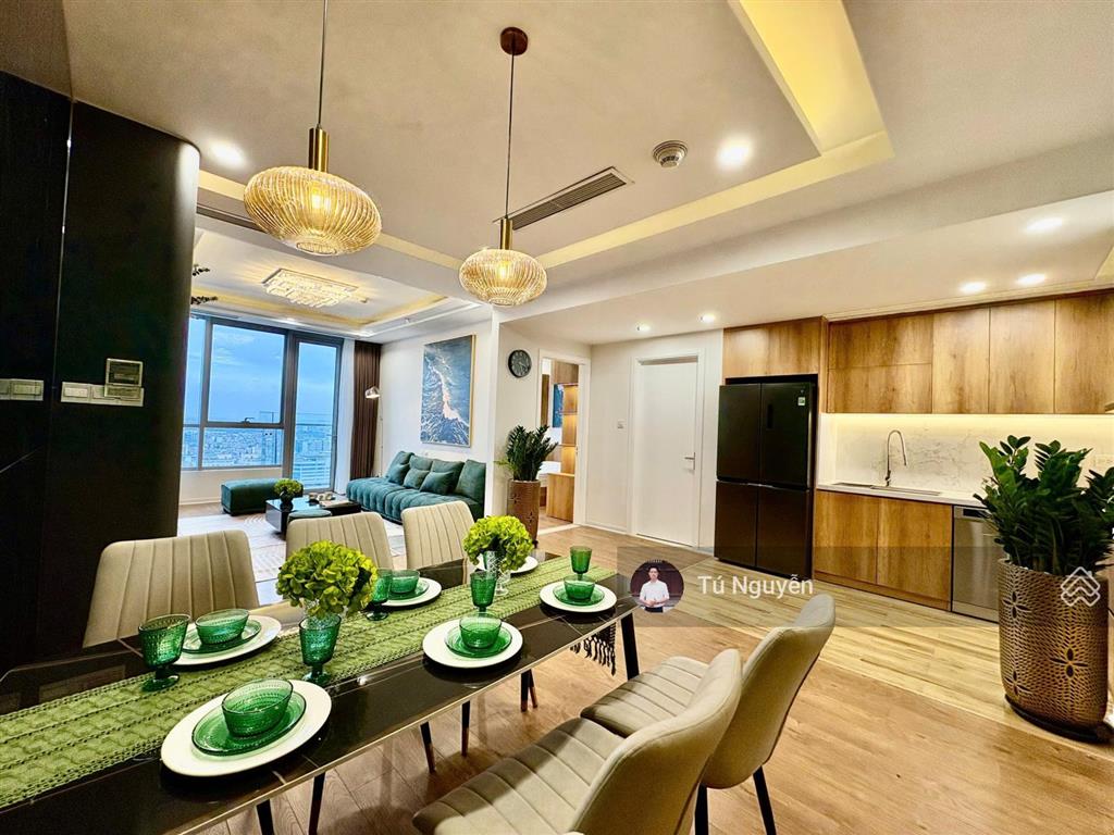 Chính chủ bán căn 2 phòng ngủ, 68m2 seasons avenue mỗ lao. giá 6 tỷ