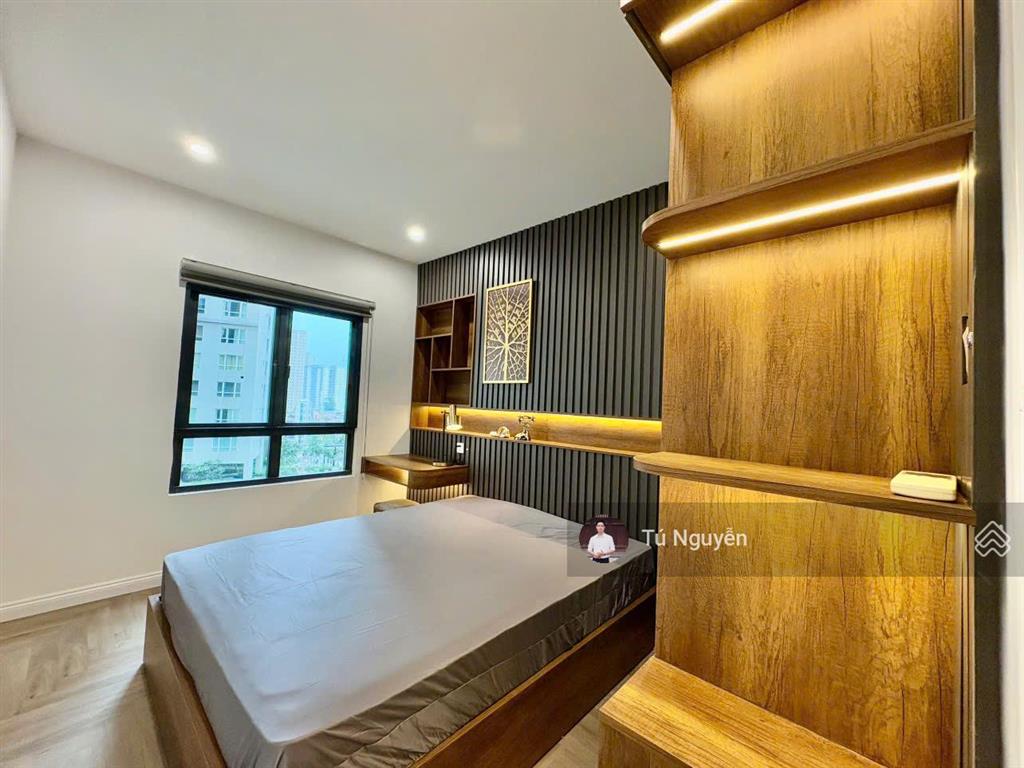 Chính chủ bán căn 2 phòng ngủ 90m2 54 hạ đình. giá 5.5 tỷ