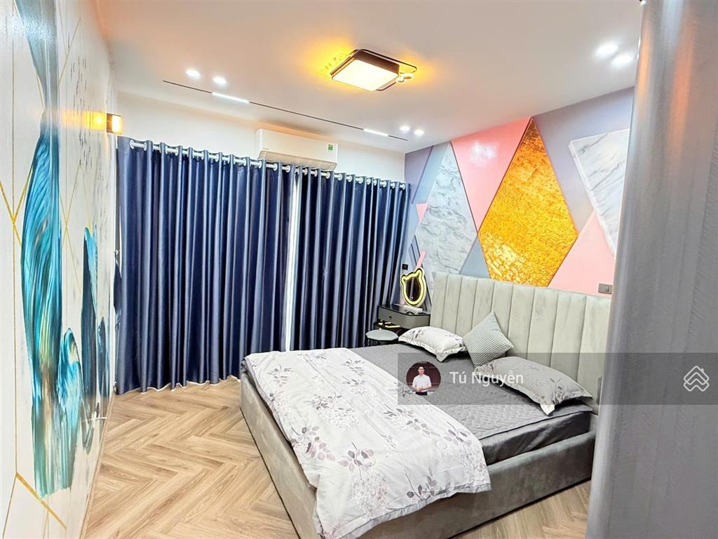Chính chủ bán căn 2 phòng ngủ 85m2 sakura tower 47 vũ trọng phụng. giá 6.5 tỷ