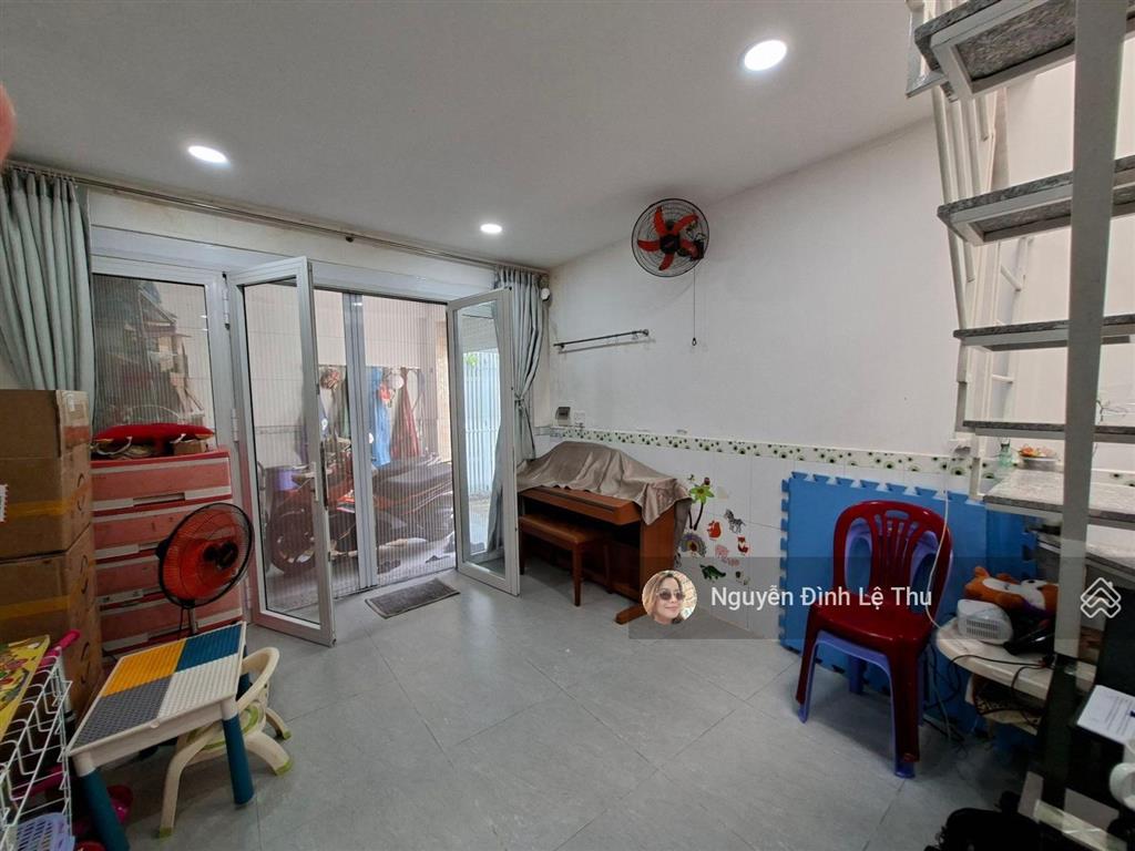 Quận 7, p. tân hưng, lê văn lương, sau lưng lotte mart, 38m2, 2 tầng, 2pn