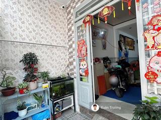 Bán nhà 2 tầng 3pn cách mặt tiền phạm văn đồng chỉ 50m linh tây thủ đức giá chỉ 3.6 tỷ.