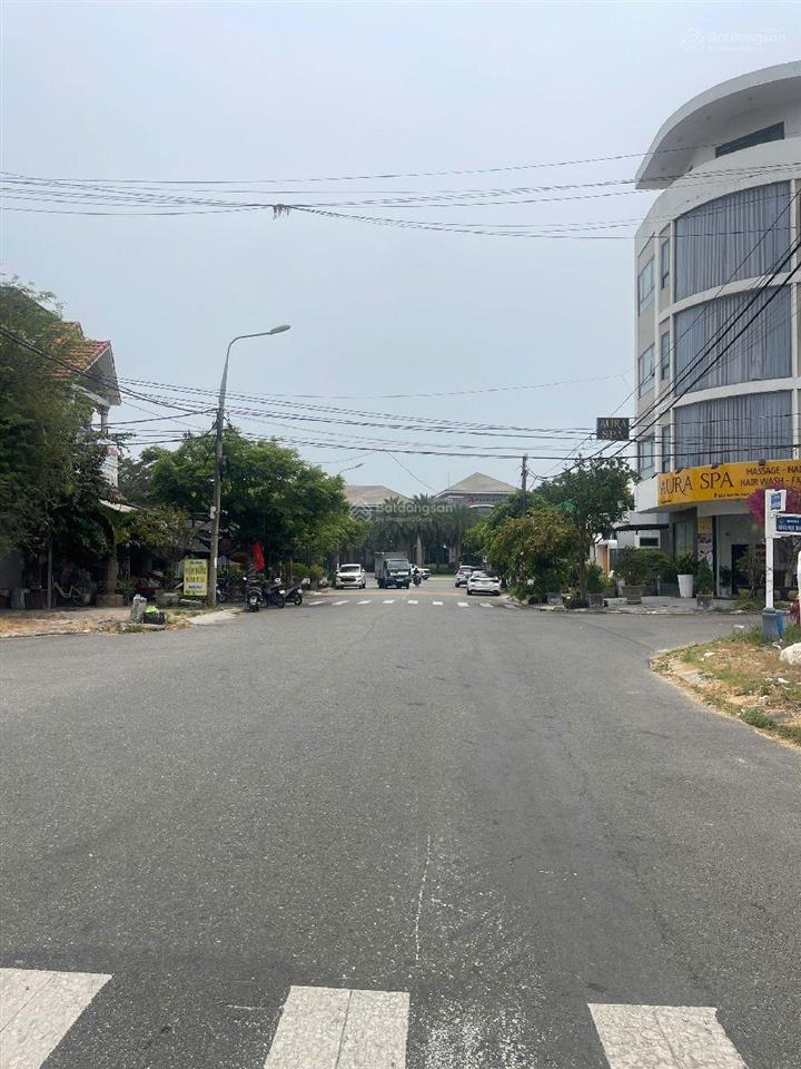 Chủ ra đi gấp lô góc 2mt hồ nghinh dt 165m2 ngang 26mview nhìn ra biển chỉ 200mngay trục thông