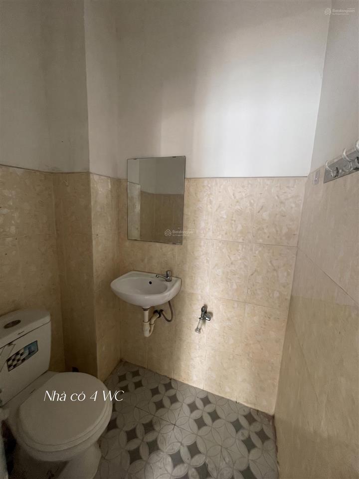Chỉ 4,55 tỷ nhà 5 tầng ngang 3,5m mặt tiền đường số q. 7 (cũ)