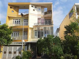 Bán nhà mặt tiền đường q9, 156m2, 4 lầu, 19 tỷ