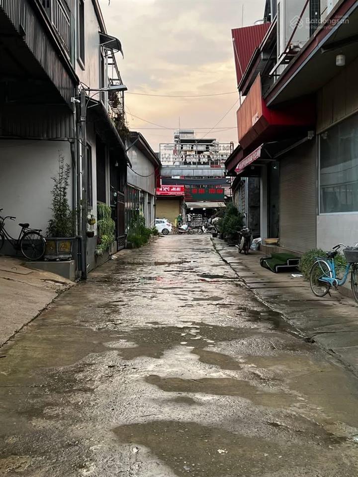 Bán đất chính chủ 7,5m sâu 25 trung tâm chợ 68