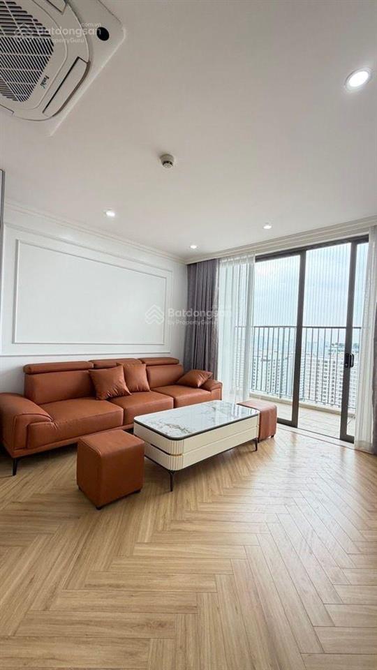 Bán căn hộ tòa hh2 dương đình nghệ, cầu giấy, 102m2, 8.1 tỷ, 3 ngủ, 2 wc, sổ đỏ cc, full nội thất.