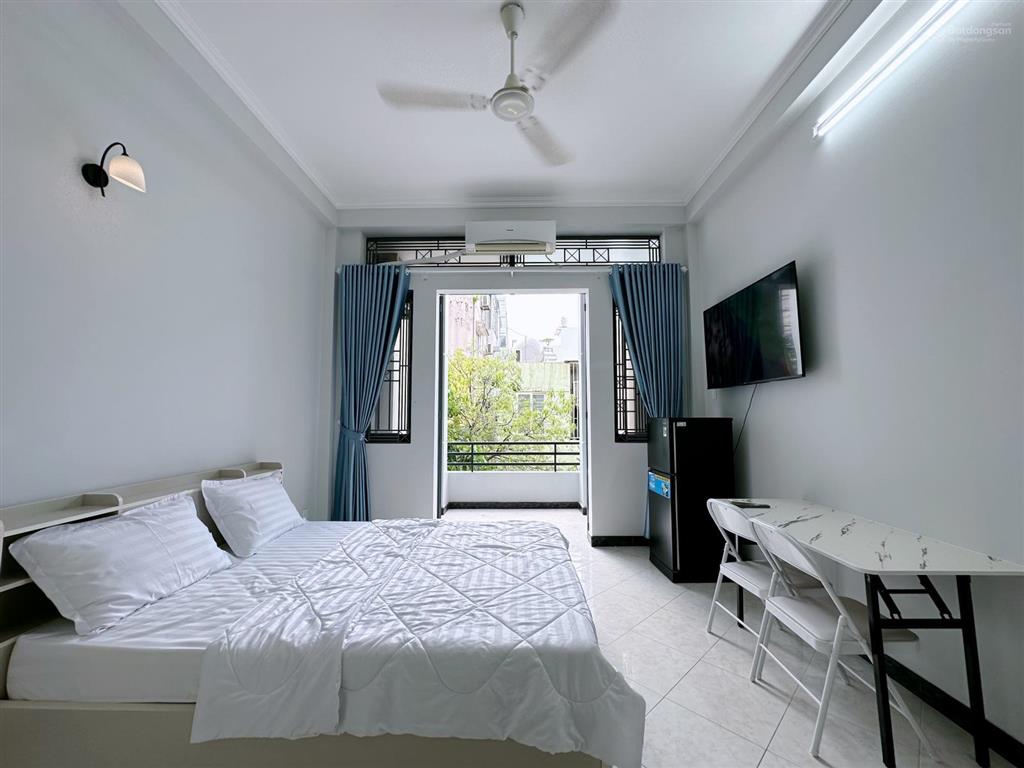 Khai trương căn hộ studio 45m2  ban công cây xanh  giặt riêng  ngay lim tower  hồ con rùa