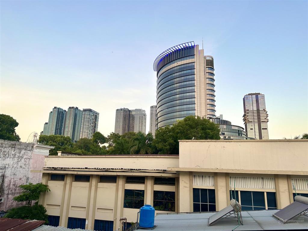 Căn hộ studio mới, cửa sổ view pháo hoa  giặt riêng  ngay lê duẩn  đh nhân văn  thảo cầm viên