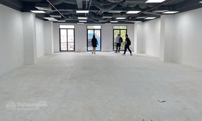Cho thuê tòa nhà lê thánh tôn ngã 4 trương định quận 1
