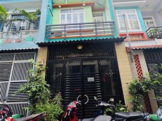 Chủ kẹt bán 2 tỷ 400. nhà 45m2 hẻm 6m nguyễn phúc nguyên. xây 4 tầng, sổ hồng sẵn, gần ga sài gòn