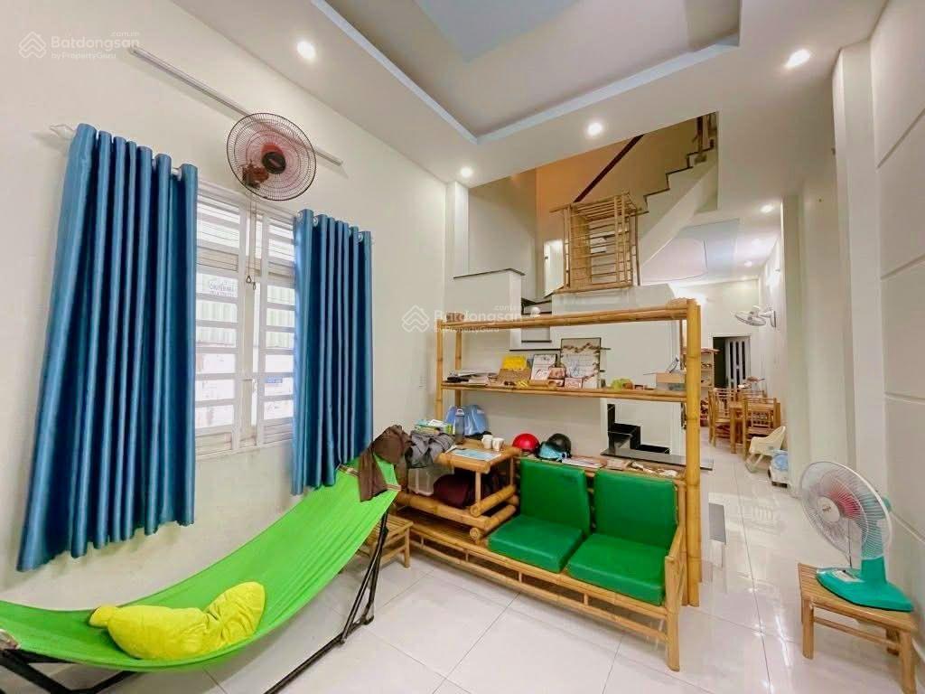 Chốt gấp 4.8 tỷ nhà mặt tiền linh xuân trung tâm thủ đức căn góc 2 mặt tiền