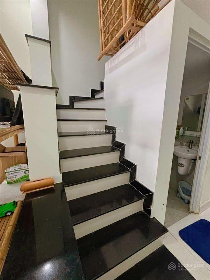 Chốt gấp 4.8 tỷ nhà mặt tiền linh xuân trung tâm thủ đức căn góc 2 mặt tiền
